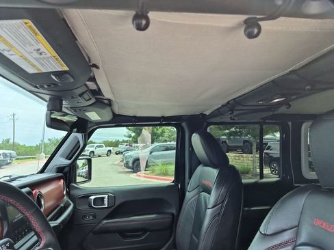 Used 2018 Jeep Wrangler Unlimited Rubicon AWD/4WD image 29