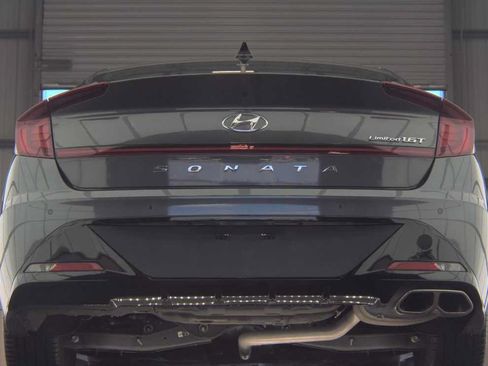 Used 2023 Hyundai Sonata Limited FWD image 5