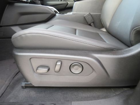 New 2026 Chevrolet Colorado Trail Boss AWD/4WD image 15