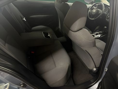 Used 2022 Toyota Corolla LE FWD image 14