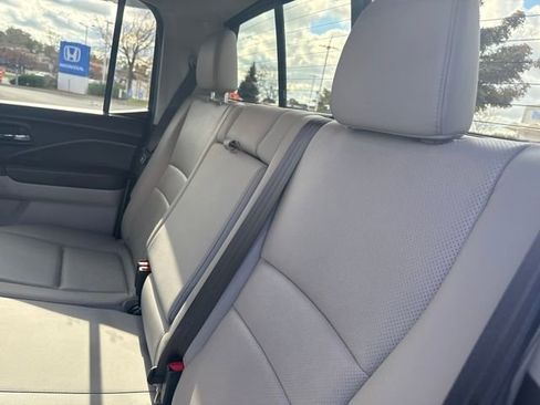 Used 2019 Honda Ridgeline RTL image 19