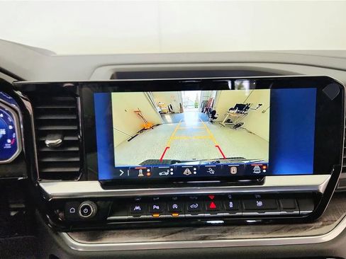 New 2026 Chevrolet Silverado 1500 LTZ w/ LTZ Convenience Package II image 28