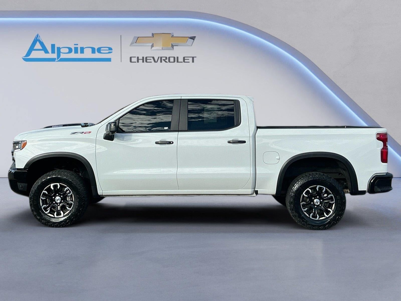 Used 2025 Chevrolet Silverado 1500 ZR2 w/ Technology Package AWD/4WD image 2