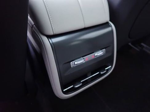 New 2026 Lincoln Nautilus Reserve image 18