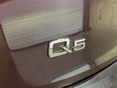 Used 2018 Audi Q5 Prestige AWD/4WD image 15