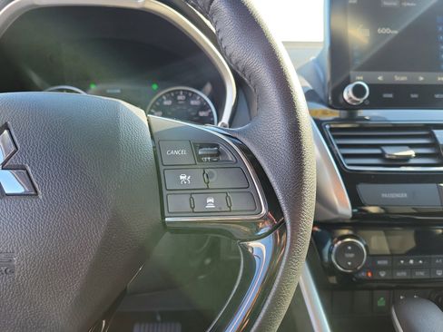 Used 2024 Mitsubishi Eclipse Cross SE image 23