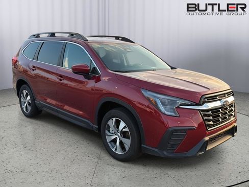 Used 2025 Subaru Ascent Premium AWD/4WD image 8