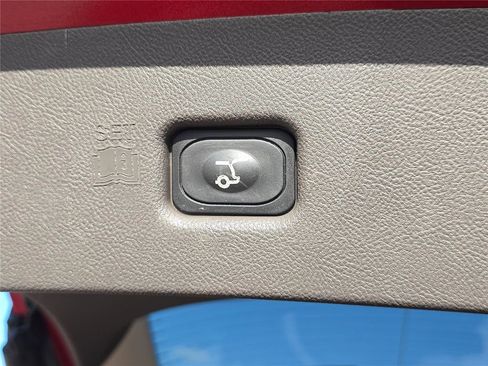 Used 2021 Lincoln Nautilus Reserve image 28