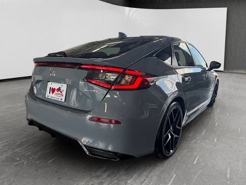 Used 2022 Honda Civic Sport image 5
