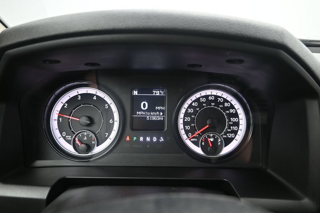 Used 2024 RAM 1500 Classic SLT AWD/4WD image 14