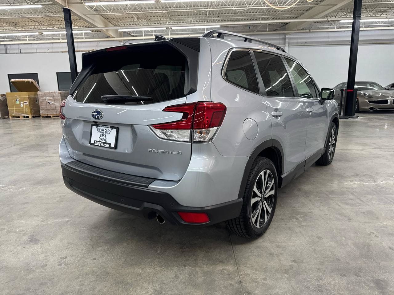 Used 2024 Subaru Forester Limited AWD/4WD image 9