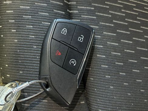 Used 2025 Chevrolet Equinox LT image 26