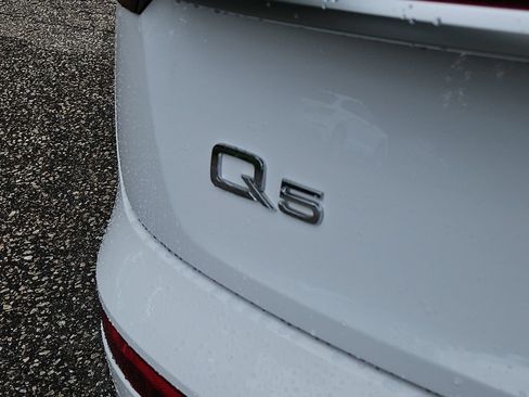 Used 2023 Audi Q5 2.0T Premium Plus AWD/4WD image 12