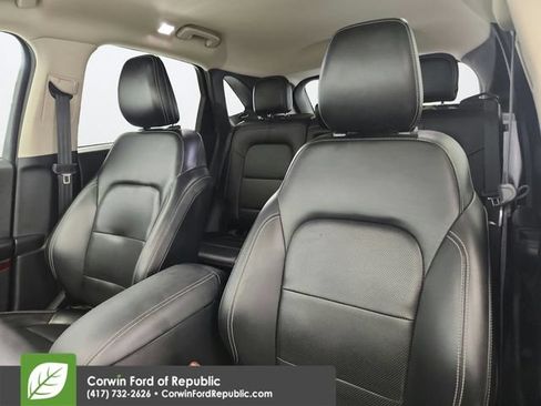 Used 2020 Ford Escape SEL AWD/4WD image 10