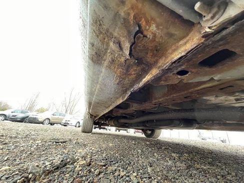 Used 2006 Dodge Caravan SXT image 17