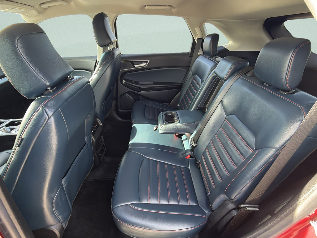 Used 2024 Ford Edge SEL w/ Sport Appearance Package AWD/4WD image 15