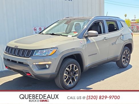 Used 2021 Jeep Compass Trailhawk AWD/4WD image 3