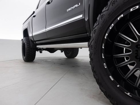 Used 2017 GMC Sierra 1500 Denali w/ Denali Ultimate Package AWD/4WD image 23