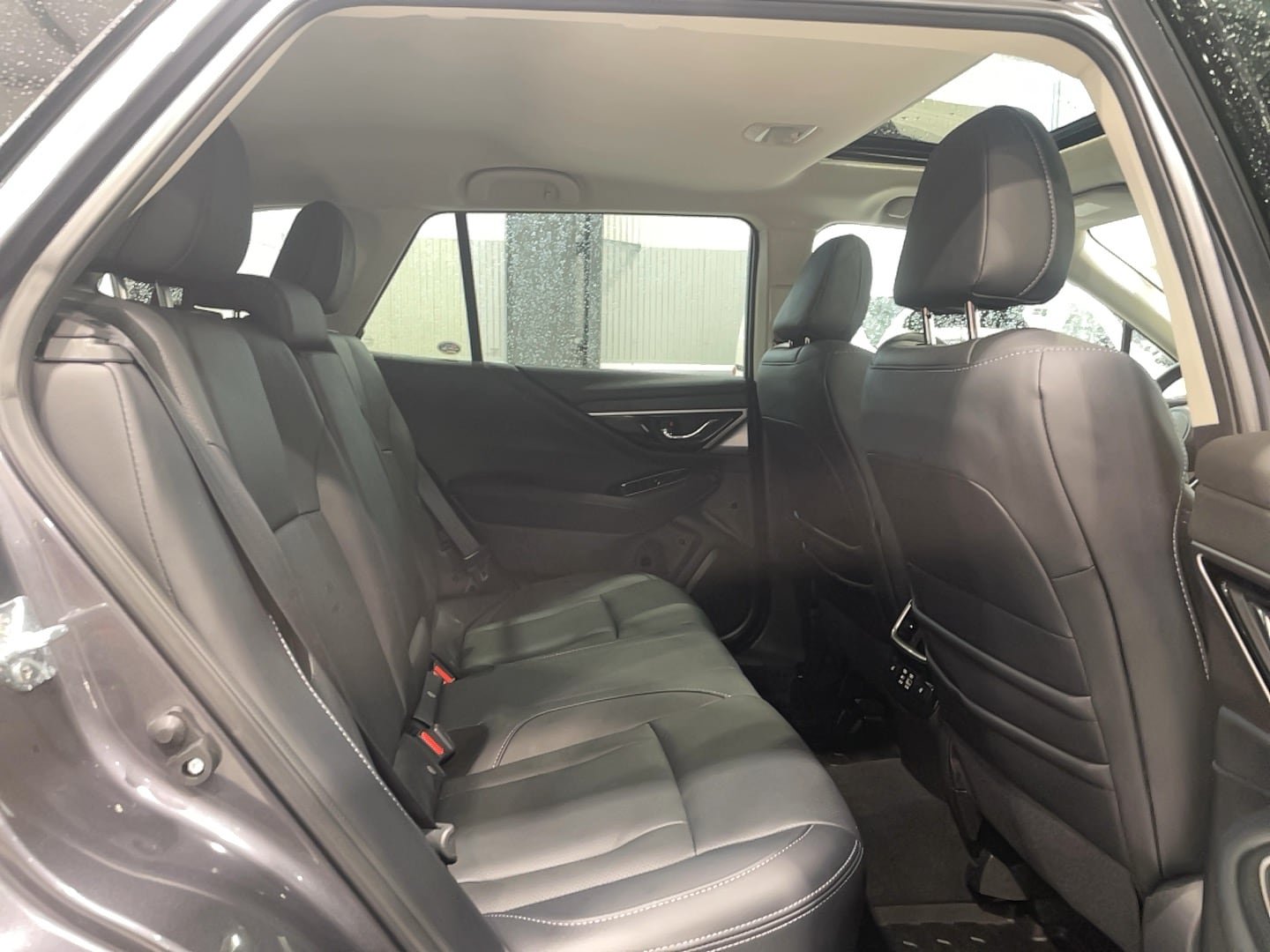 Used 2025 Subaru Outback Touring AWD/4WD image 22