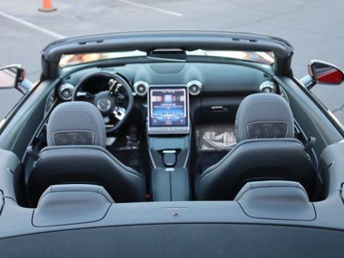 Used 2022 Mercedes-Benz SL 63 AMG 4MATIC image 16