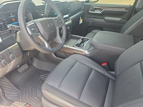 New 2026 Chevrolet Silverado 2500 LT w/ Trail Boss Package AWD/4WD image 16