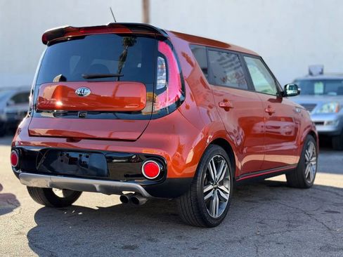 Used 2018 Kia Soul ! w/ Tech Package FWD image 13