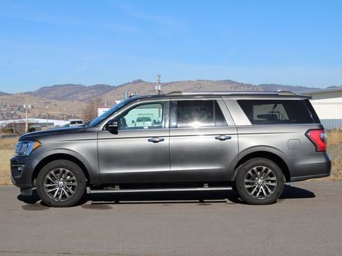 Used 2021 Ford Expedition Max Limited image 3