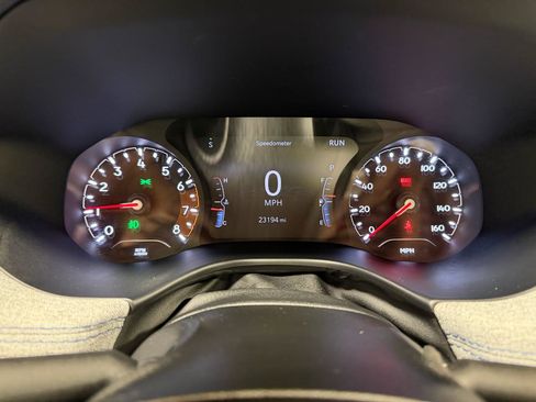 Used 2022 Jeep Compass Latitude w/ Sun and Sound Group image 16