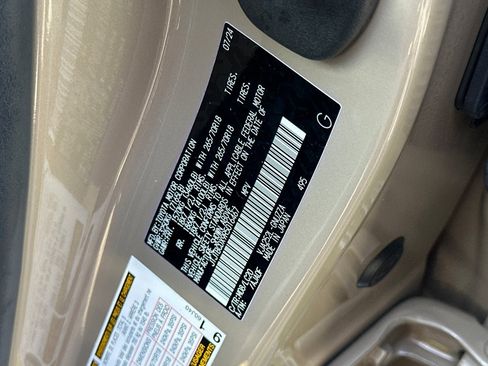 Certified 2024 Lexus GX 550 image 40