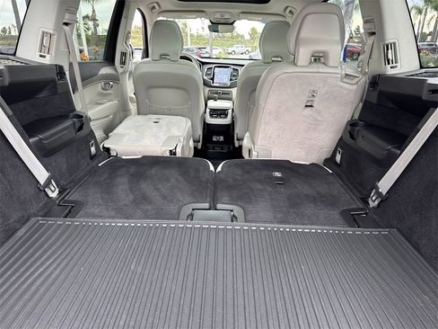 Certified 2023 Volvo XC90 B6 Plus w/ Protection Package Premier image 15