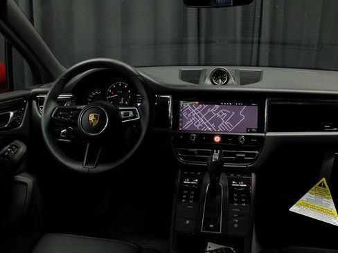 New 2026 Porsche Macan AWD/4WD image 10