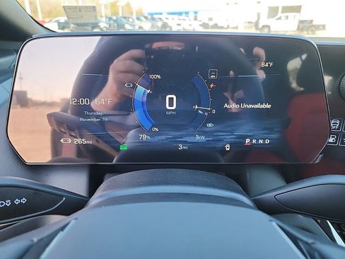 New 2025 Chevrolet Equinox EV RS image 14