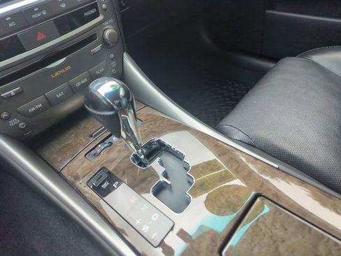 Used 2010 Lexus IS 250 AWD image 30