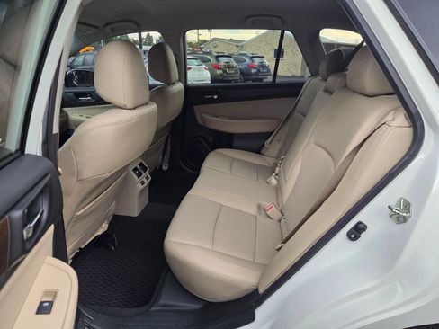 Used 2015 Subaru Outback 2.5i Limited AWD/4WD image 14
