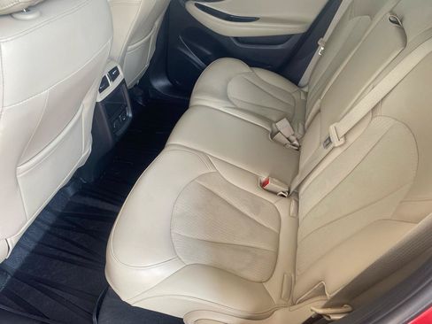 Used 2019 Buick Envision Preferred FWD image 12