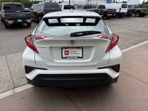 Certified 2019 Toyota C-HR LE FWD image 7