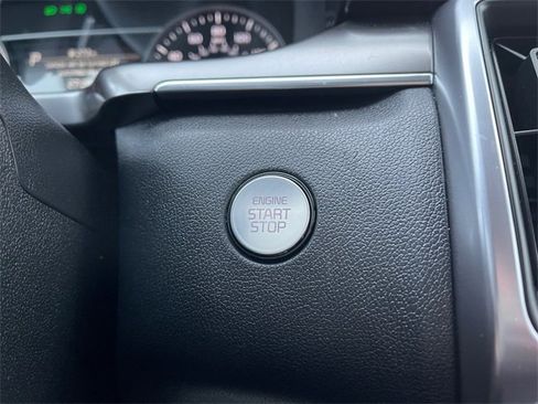 Used 2024 Kia Sorento EX image 30