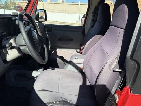 Used 1997 Jeep Wrangler Sport image 12