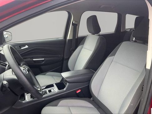 Used 2018 Ford Escape SE w/ SE Sync 3 Package image 24