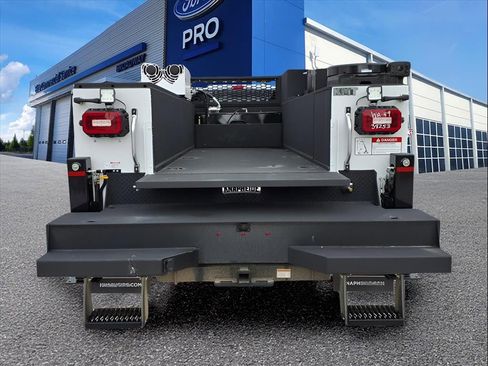 New 2025 Ford F550 4x4 Crew Cab Super Duty image 22