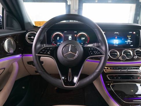 Certified 2022 Mercedes-Benz E 350 4MATIC Sedan image 14