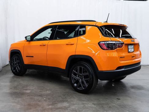 Used 2026 Jeep Compass Latitude AWD/4WD image 4