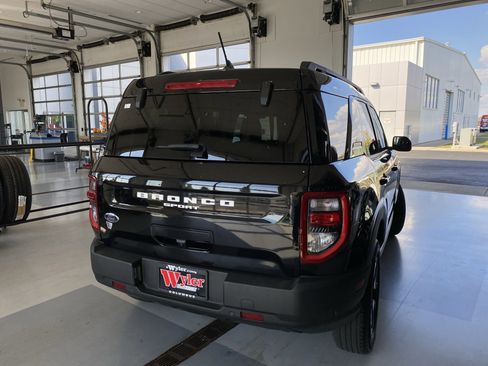 Used 2024 Ford Bronco Sport Outer Banks w/ Tech Package image 4