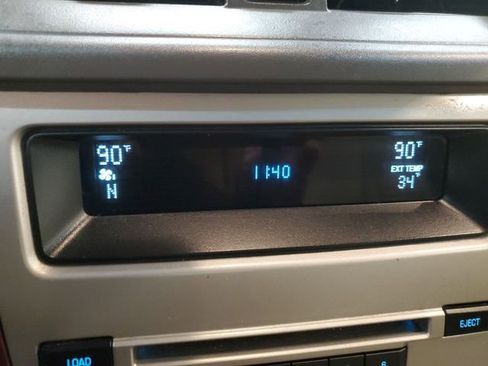 Used 2011 Ford Fusion SEL image 20