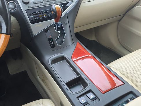 Used 2010 Lexus RX 350 AWD image 24