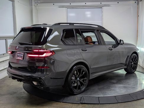 Used 2026 BMW X7 xDrive40i w/ Executive Package image 9