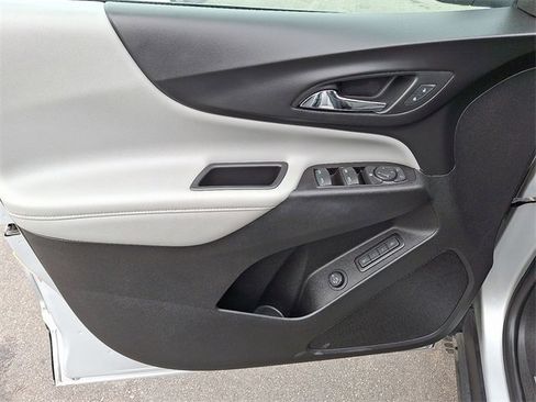 Used 2019 Chevrolet Equinox Premier image 9