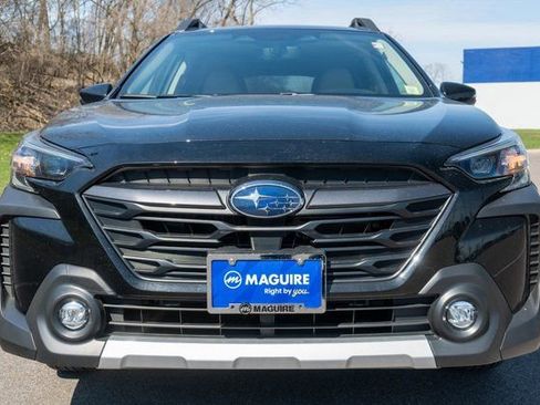 Used 2025 Subaru Outback Limited AWD/4WD image 3