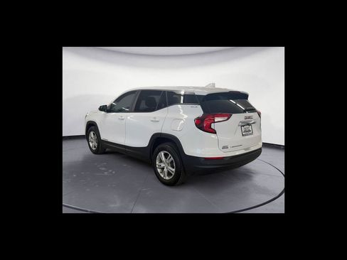 Used 2022 GMC Terrain SLE FWD image 4