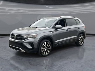 Used 2023 Volkswagen Taos SE video 1